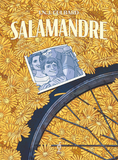 {'#text': 'Salamandre', '@attrs': {'textcase': '01'}}