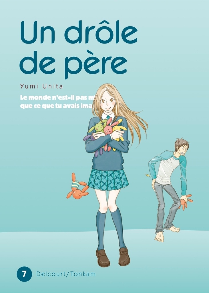 {'#text': 'Un drôle de père T07', '@attrs': {'textcase': '01'}}